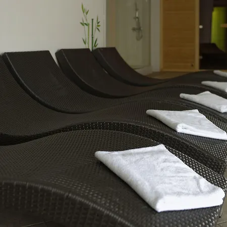 索里斯科酒店 Štrbské Pleso